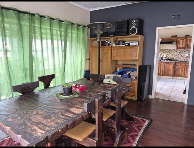 3 BEDROOM HOUSE FOR SALE IN BRENTHURST